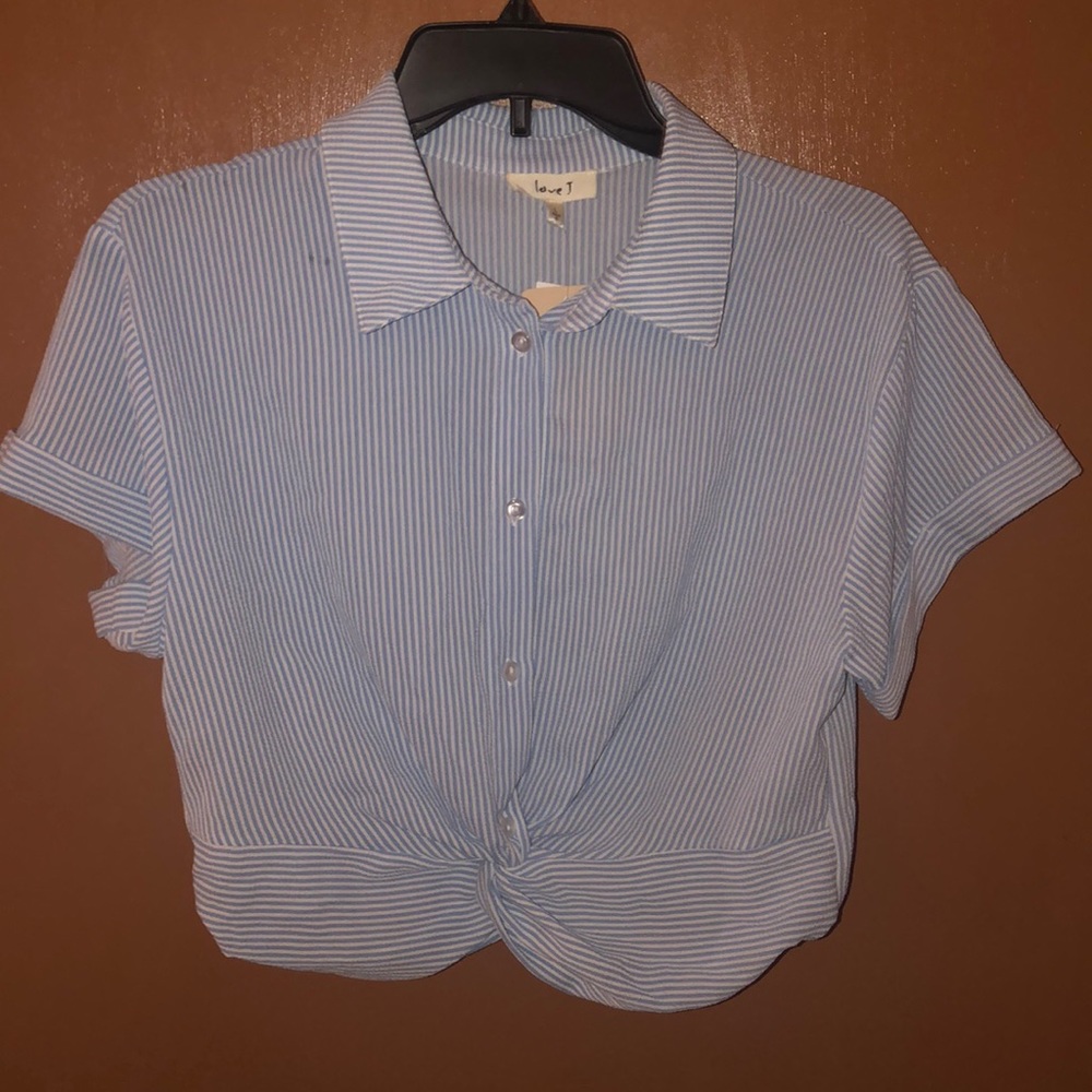 Cropped Button Up Blouse